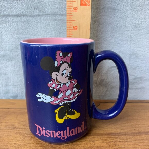 Disneyland Minnie Mouse Collector Coffee Mug Vintage 16 oz Blue Pink Polka Dot B - Picture 5 of 5